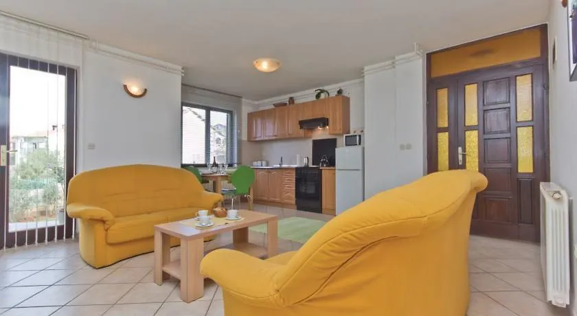 Apartment in Pula/Istrien 10864 Veruda
