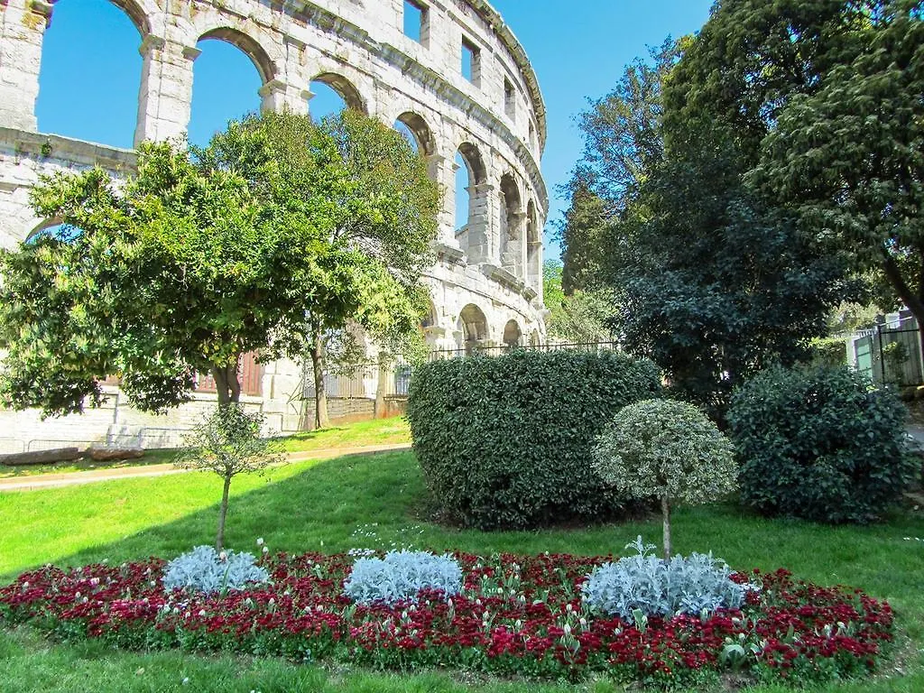 Apartment in Pula/Istrien 10864 Veruda